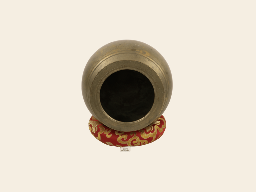 Antique Kasaudi Pot
