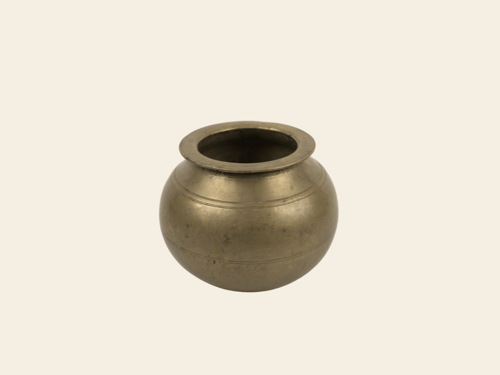 Antique Kasaudi Pot