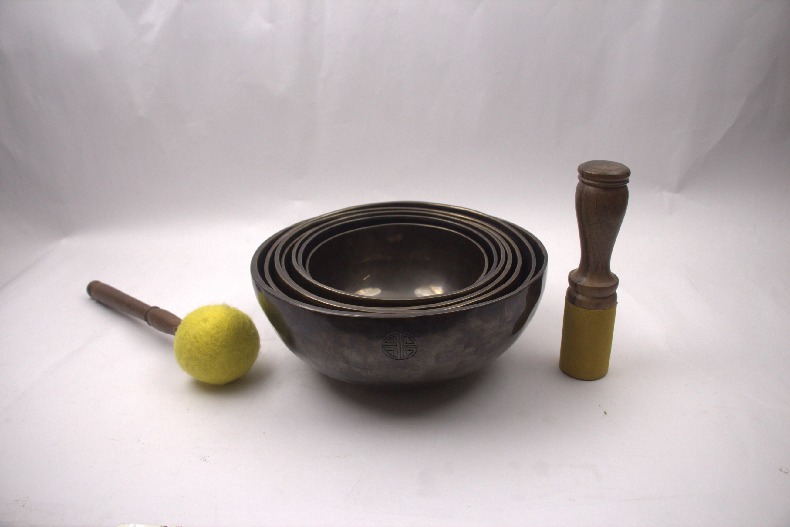 Full Moon Chakra Set Singing Bowl