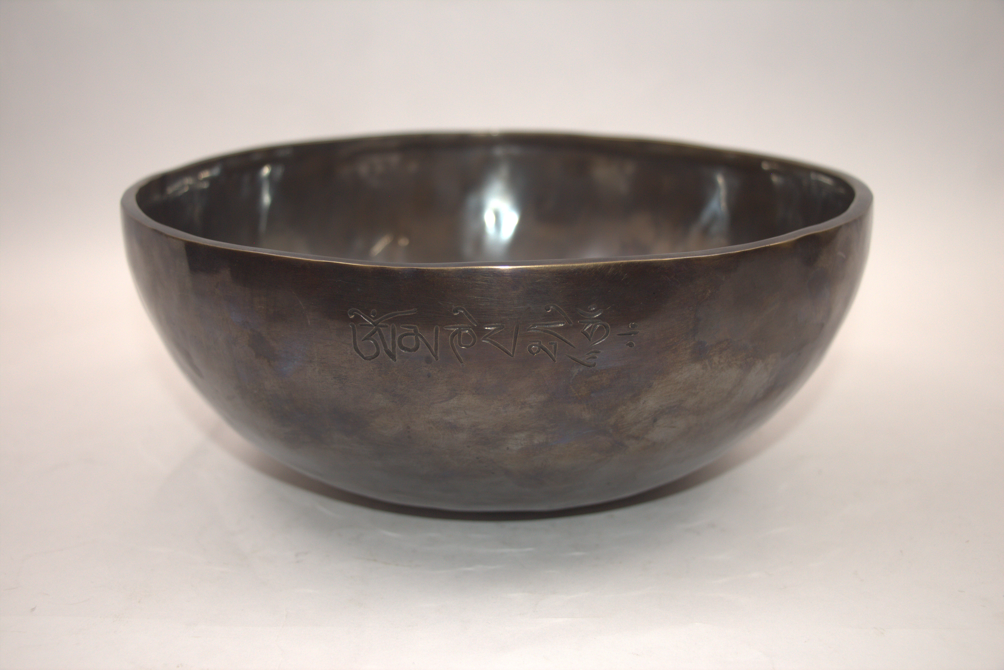 Full_Moon_Chakra_Set_Singing_Bowl_11