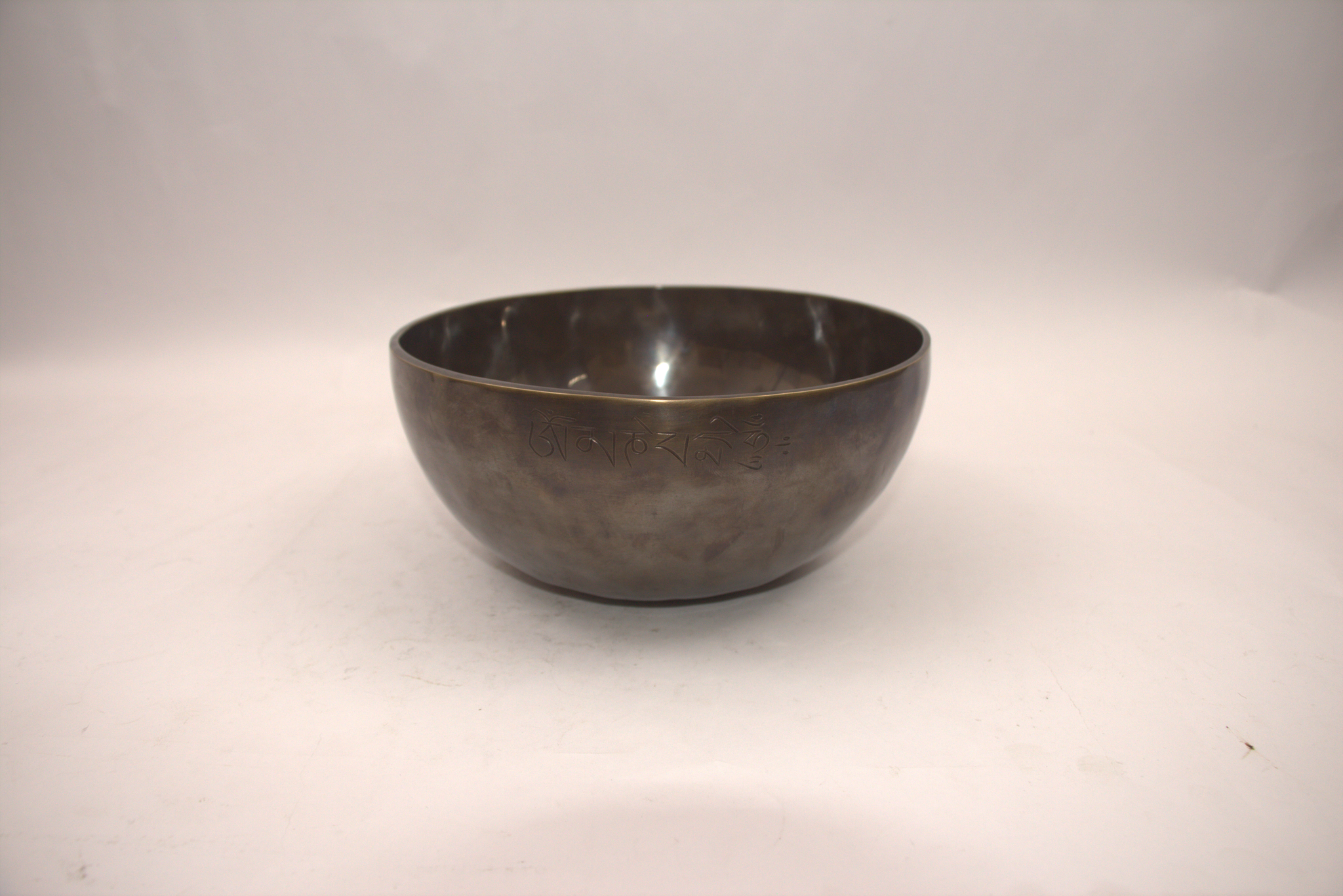 Full_Moon_Chakra_Set_Singing_Bowl_13