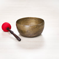 Antique Thadobati Singing Bowl – 6.57" | Note G#3 | 210 Hz